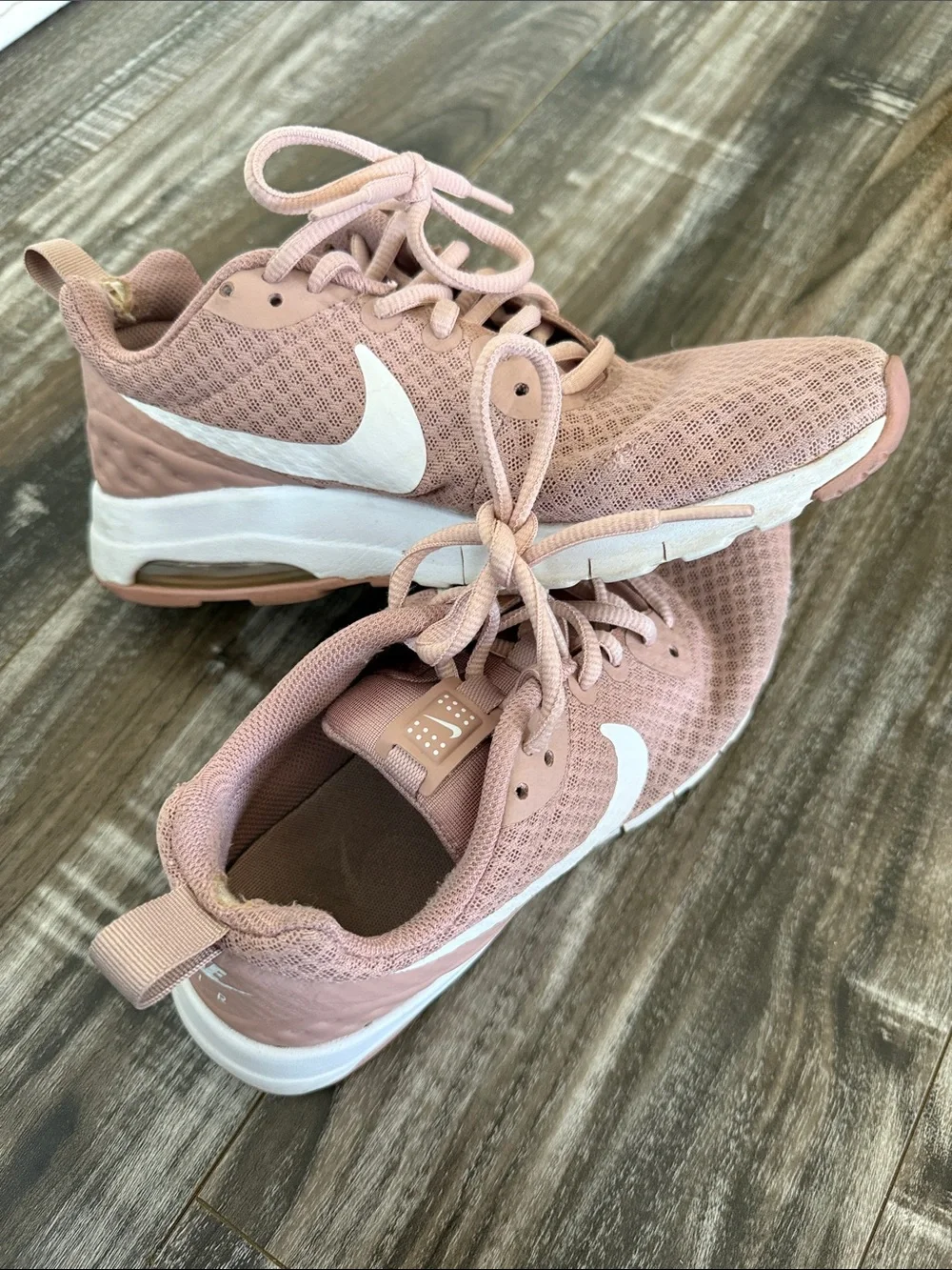 Nike Women's Athletic Sneakers size 7.5